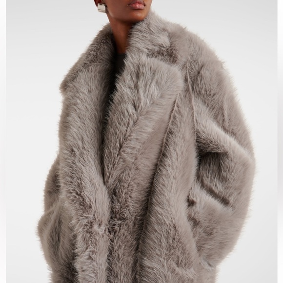 NewSeason NWT Sportmax by Max Mara Faux Fur Coat Gray Size: Small Fall/Winter - Picture 2 of 11